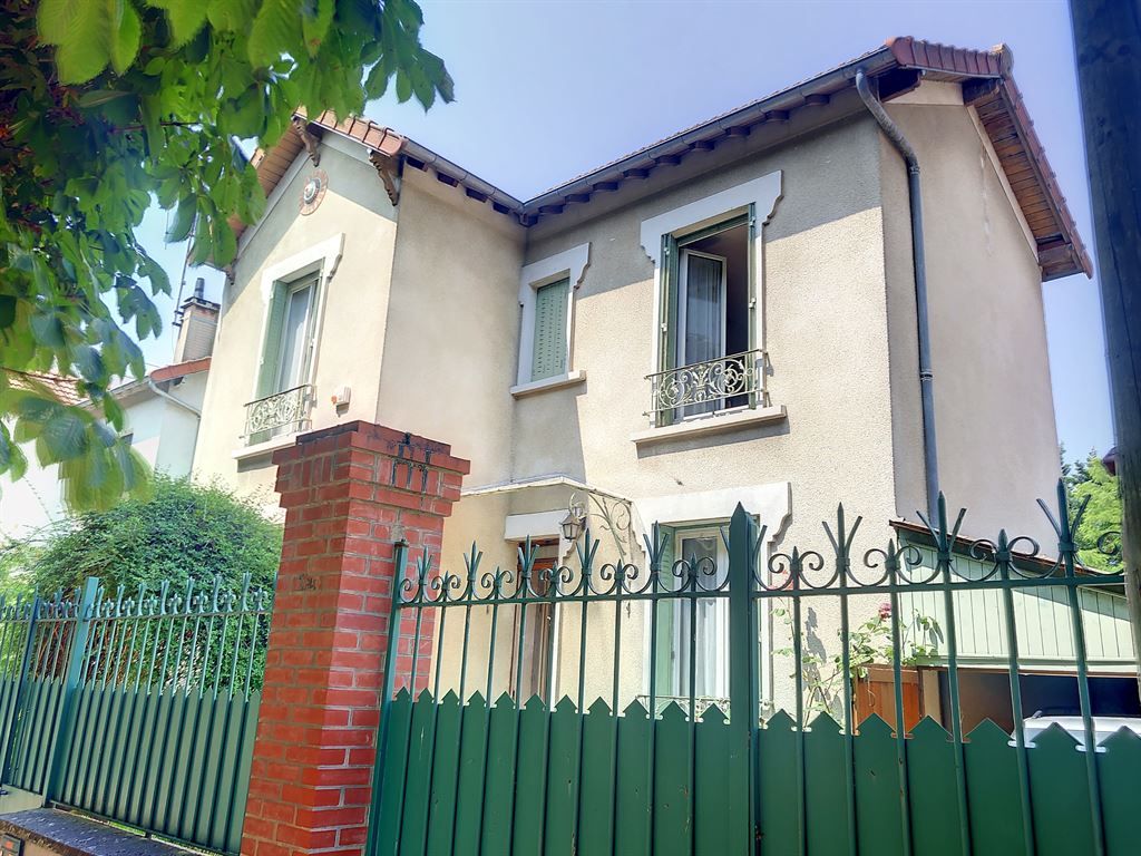 maison 4 pièces en vente sur ST MAUR DES FOSSES (94100)